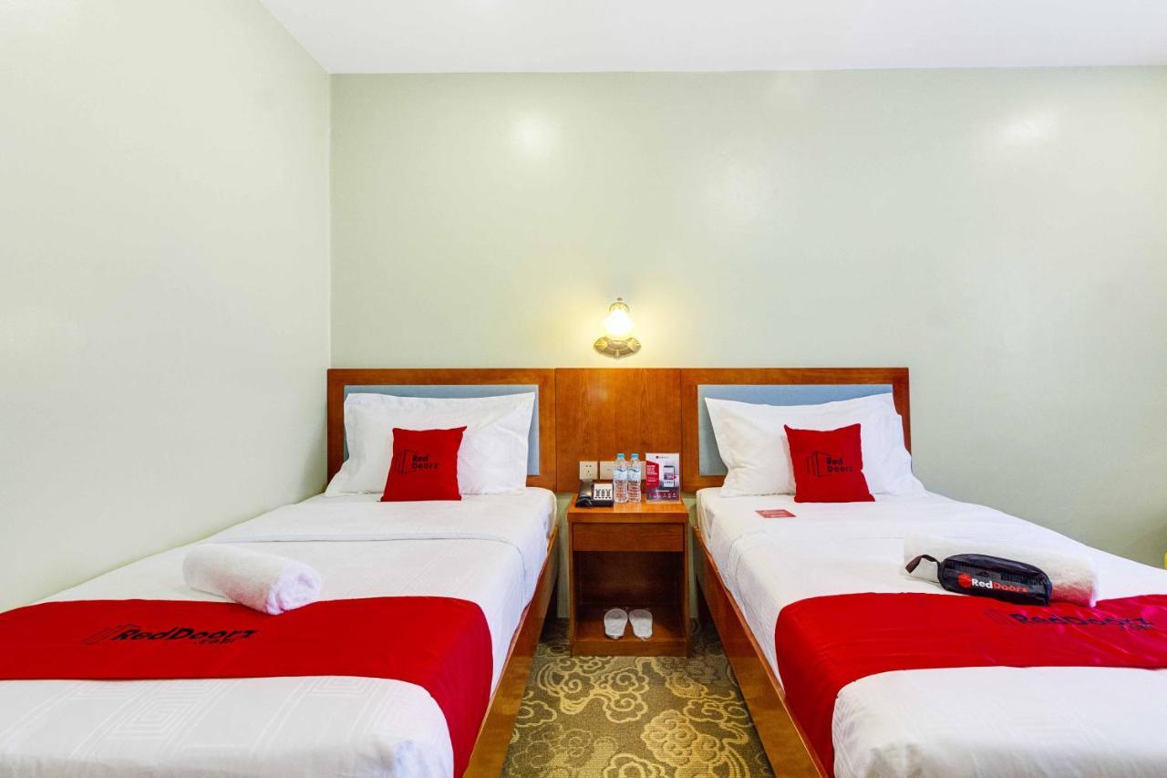 Hotel Reddoorz Premium @ Mabolo Cebu 2 Exterior foto